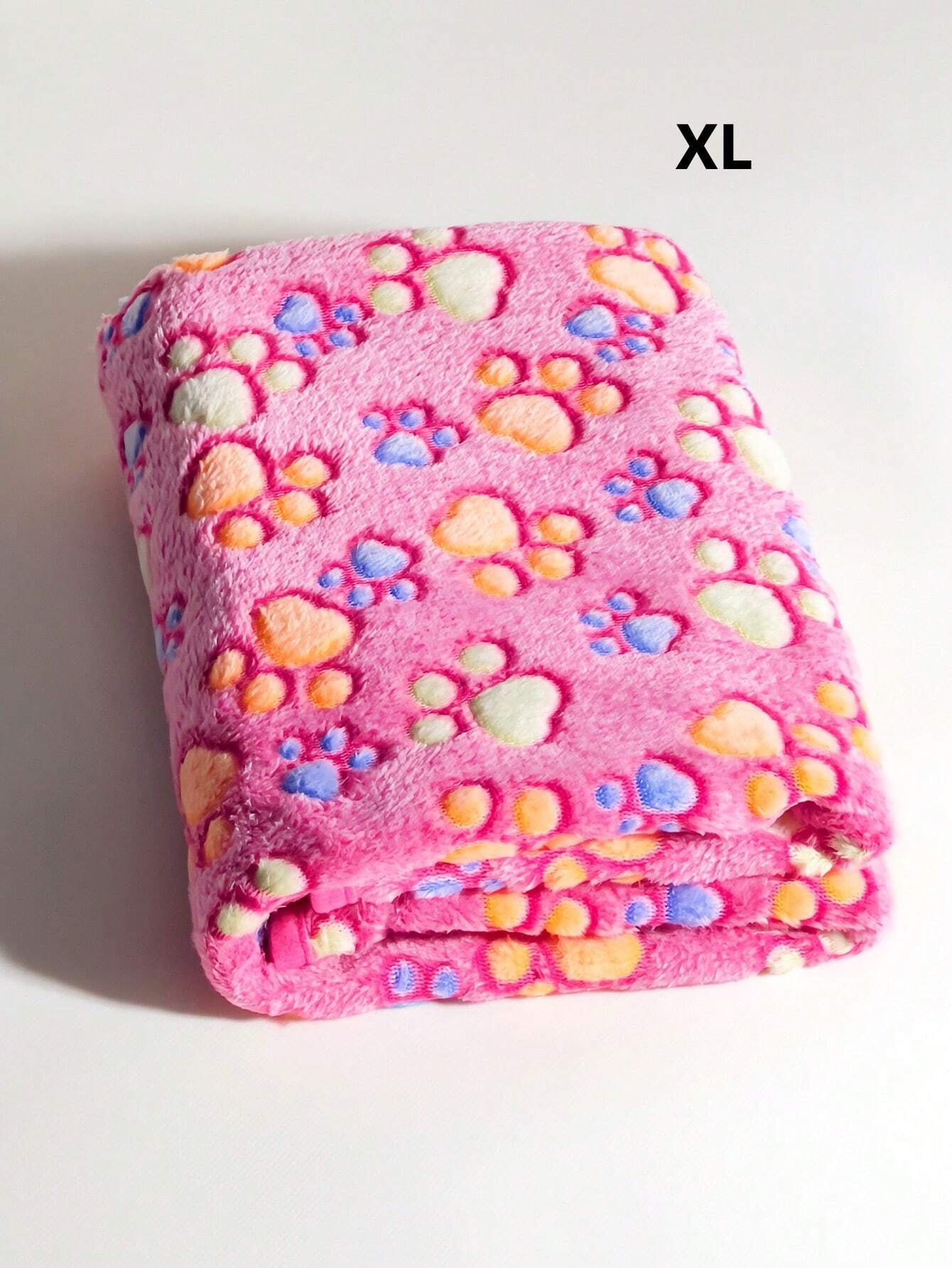 1Pc All Seasons Universal [Thin Style] Pet Paw Print Blanket Suitable for Medium & Small Cats & Dogs Sleeping Pad or Blanket, It Is Thin Though.