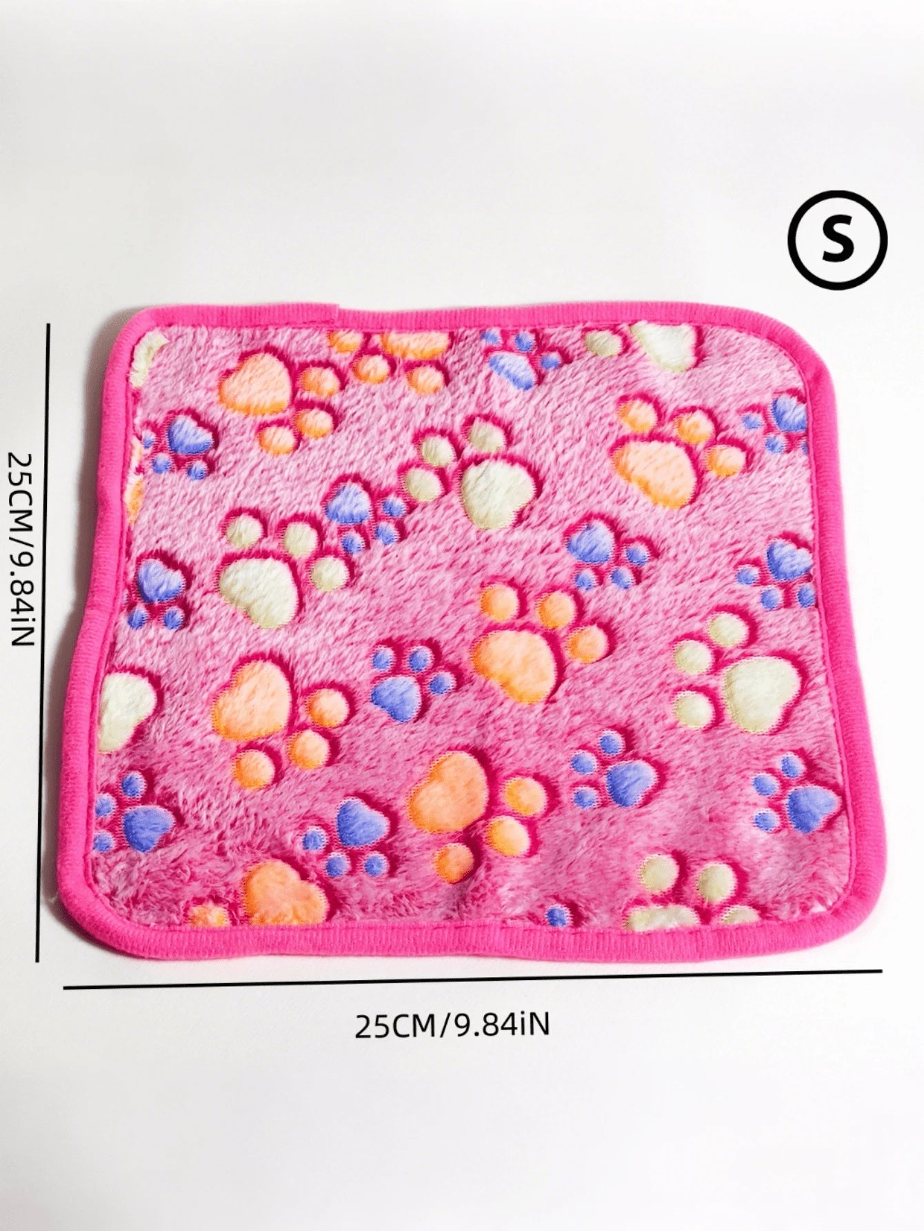 1Pc All Seasons Universal [Thin Style] Pet Paw Print Blanket Suitable for Medium & Small Cats & Dogs Sleeping Pad or Blanket, It Is Thin Though.